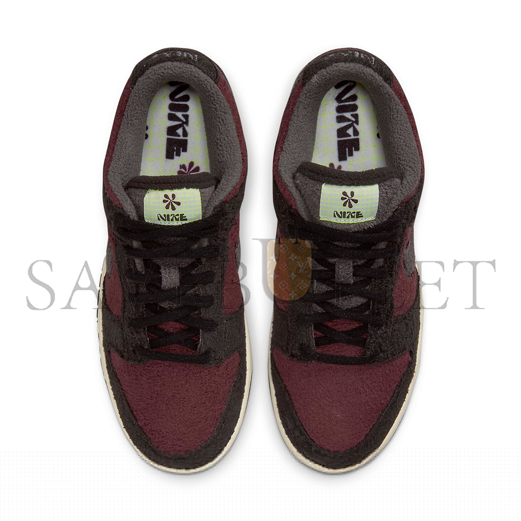 NIKE DUNK LOW FLEECE DQ7579-600